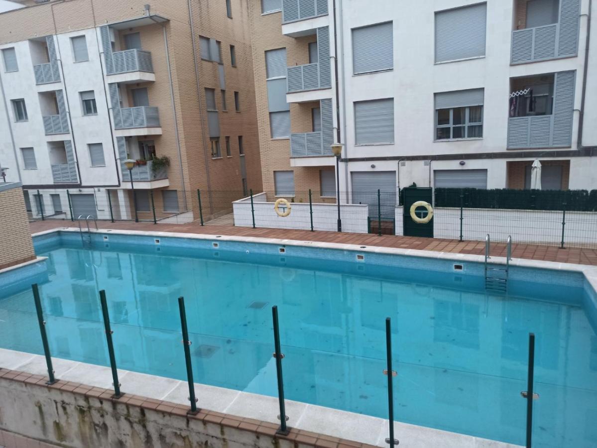 Esguil, Apartamento Con Piscina, A 3 Km De La Playa Vut-2995-As Llanes Kültér fotó